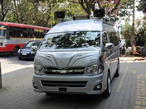 ELECTION CAMPAING VEHICLES IN BANGALORE